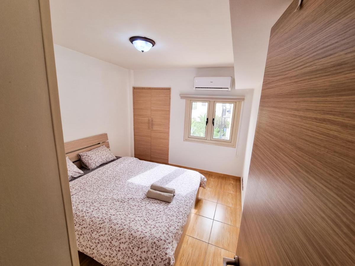 Sunbay City Rooms ラルナカ エクステリア 写真